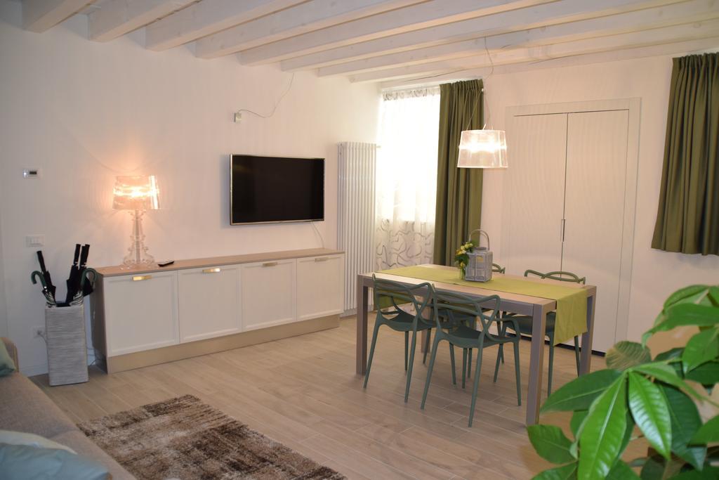 Verona White Lodge Bagian luar foto